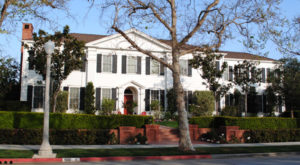 East Coast Colonial Style Home in Los Angeles